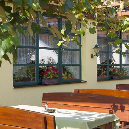 Burgenlaenderhof Hotel Garni Morbisch am See Bagian luar foto